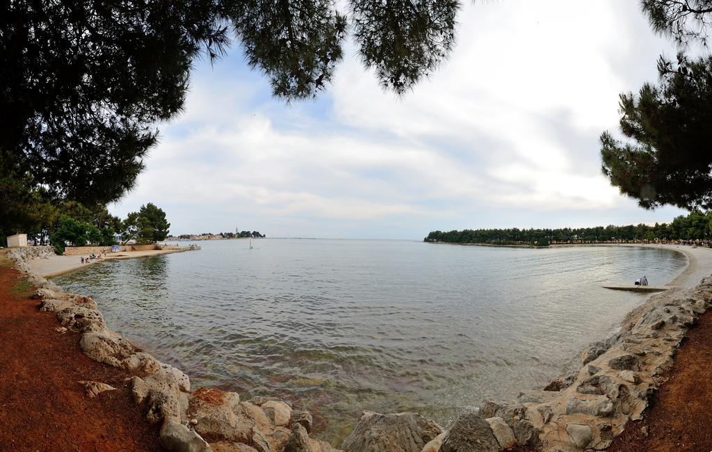 Hotel Emaus Novigrad Istria Buitenkant foto